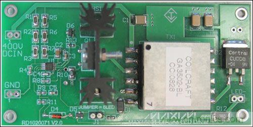 LED驅(qū)動器參考設(shè)計，1.9英寸 x 3.9英寸，雙層板