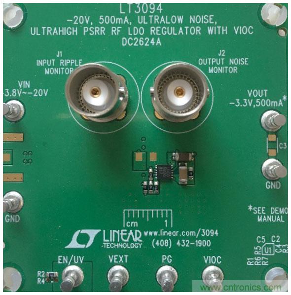 負(fù)線性穩(wěn)壓器在1MHz下具有0.8μV RMS噪聲和74dB電源抑制比